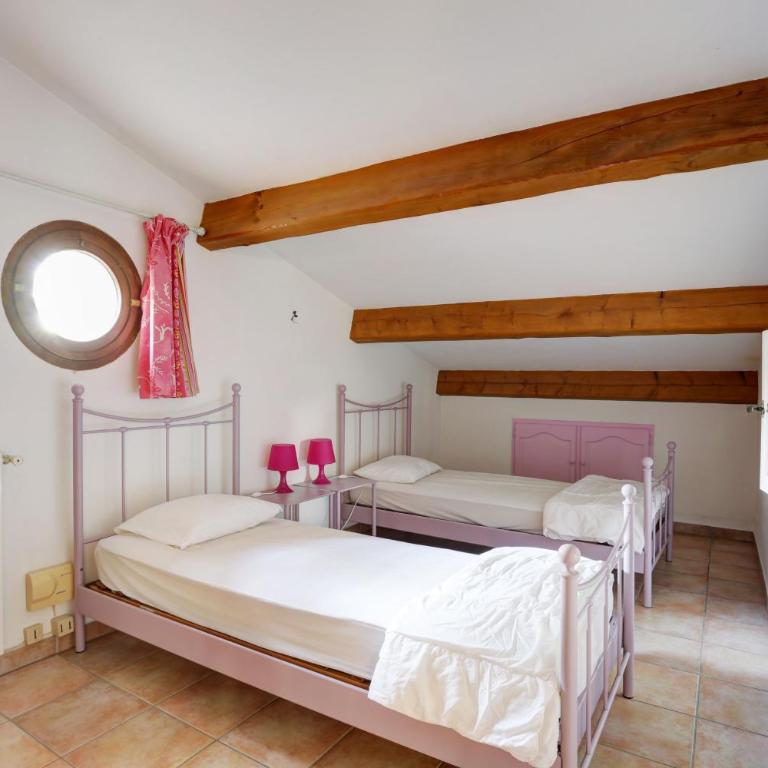 villa de charme, 8 pers, climatisée, piscine chauffée, calme garanti - Villa - 25