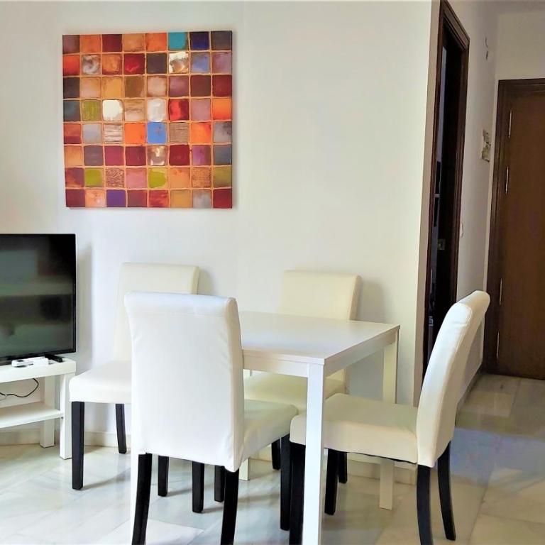 APT ALCAZABA by Malaga Picasso Rentals Selection - Two-Bedroom Apartment - 4