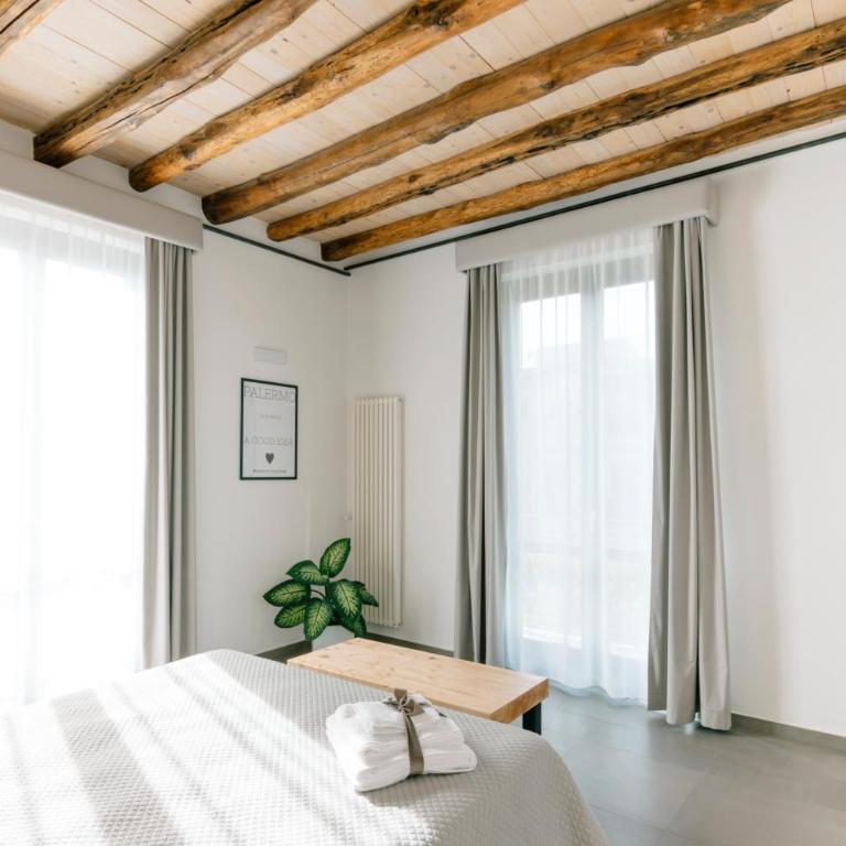 Boutique BnB Dolcevita - Camera Matrimoniale Deluxe con Balcone e Vista Mare - 12