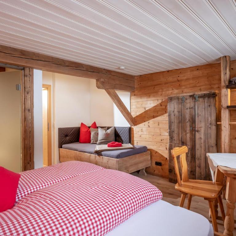 Grittlmühle Chalet Ferienwohnungen - Apartment mit 3 Schlafzimmern - 4