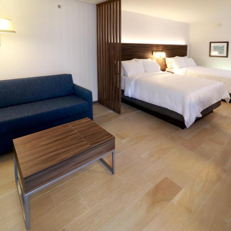Holiday Inn Express & Suites - Playa del Carmen by IHG - Queen Suite with Two Queen Beds - 12