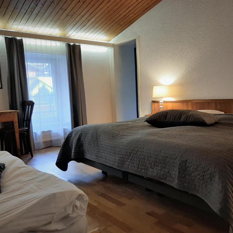 Hotel Restaurant Le Giétroz - Dreibettzimmer - 2