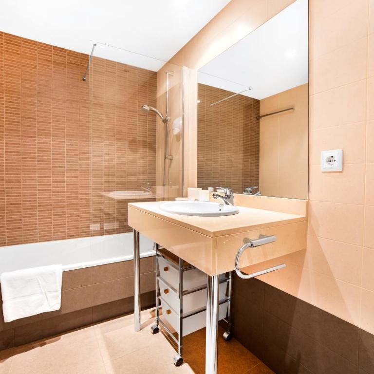 Apartaments El Floc - Appartamento con 3 Camere da Letto e Vista - 6
