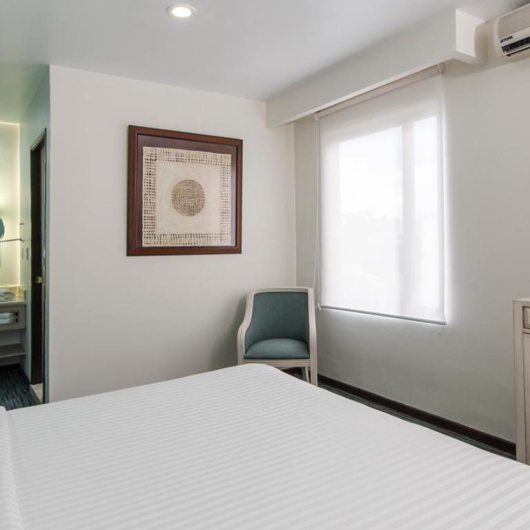 Holiday Inn & Suites Mexico Zona Reforma by IHG - King Suite - 10