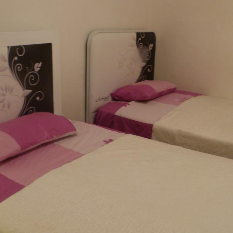 Piacere Hotel - Bed in Male Dormitory Room - 6