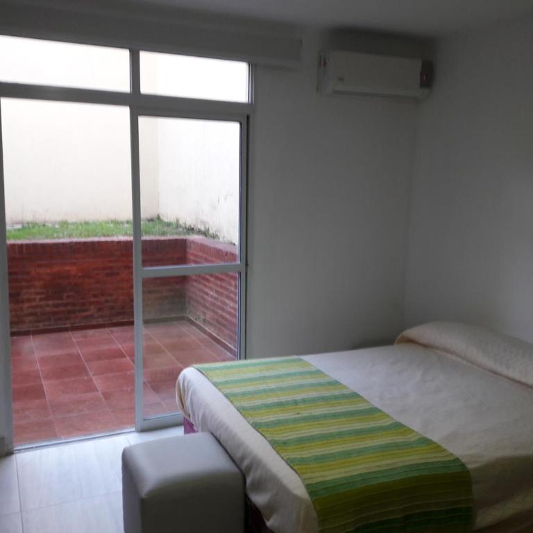 MONOAMBIENTE CON COCHERA Y PATIO - Apartamento de 1 dormitorio - 3