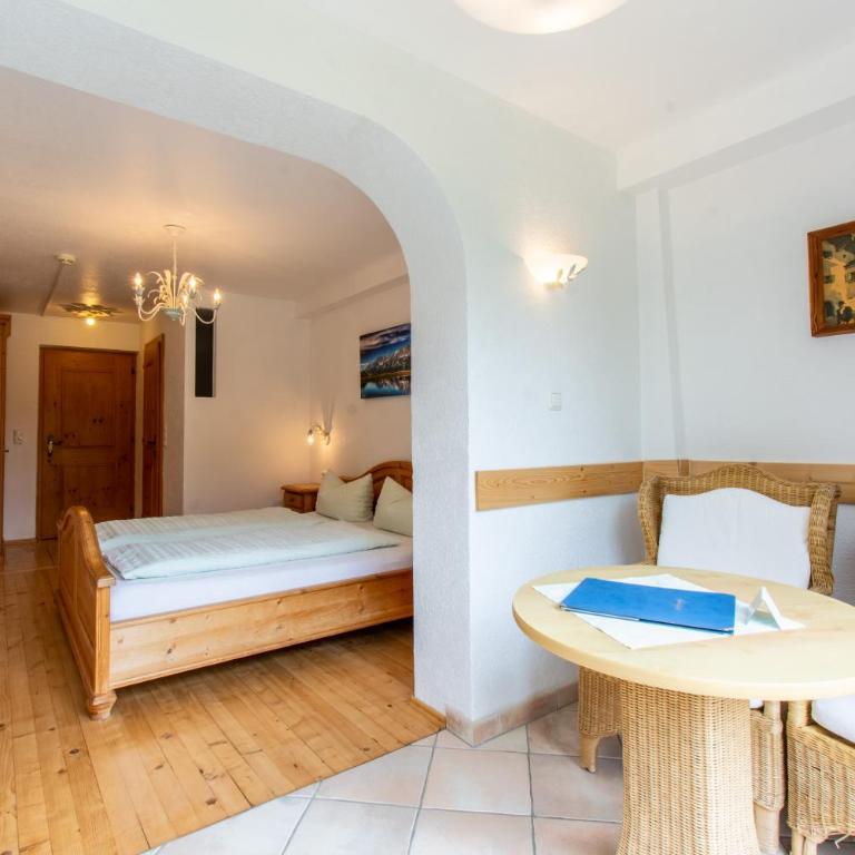 Pension Noella - Doppelzimmer - 6