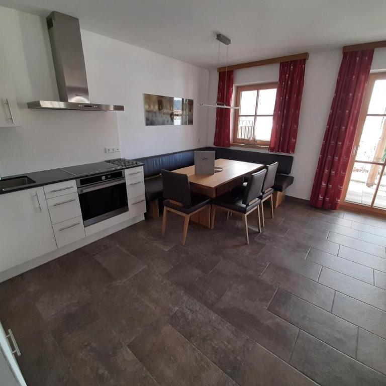 Alpin Residenz Panoramabahn Kitzbühel - Superior Apartment mit Sauna - 22