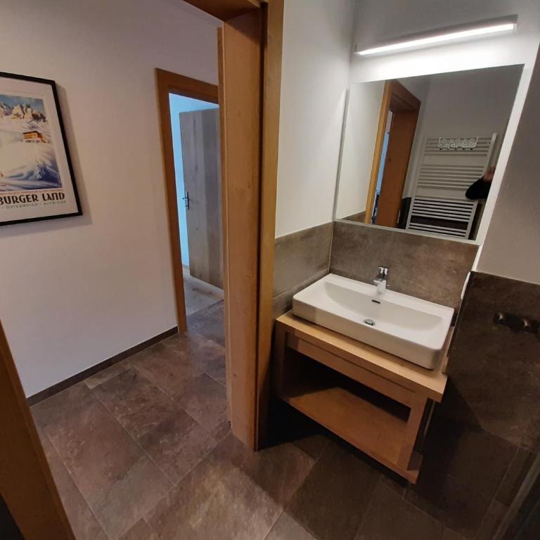 Alpin Residenz Panoramabahn Kitzbühel - Superior Apartment mit Sauna - 26