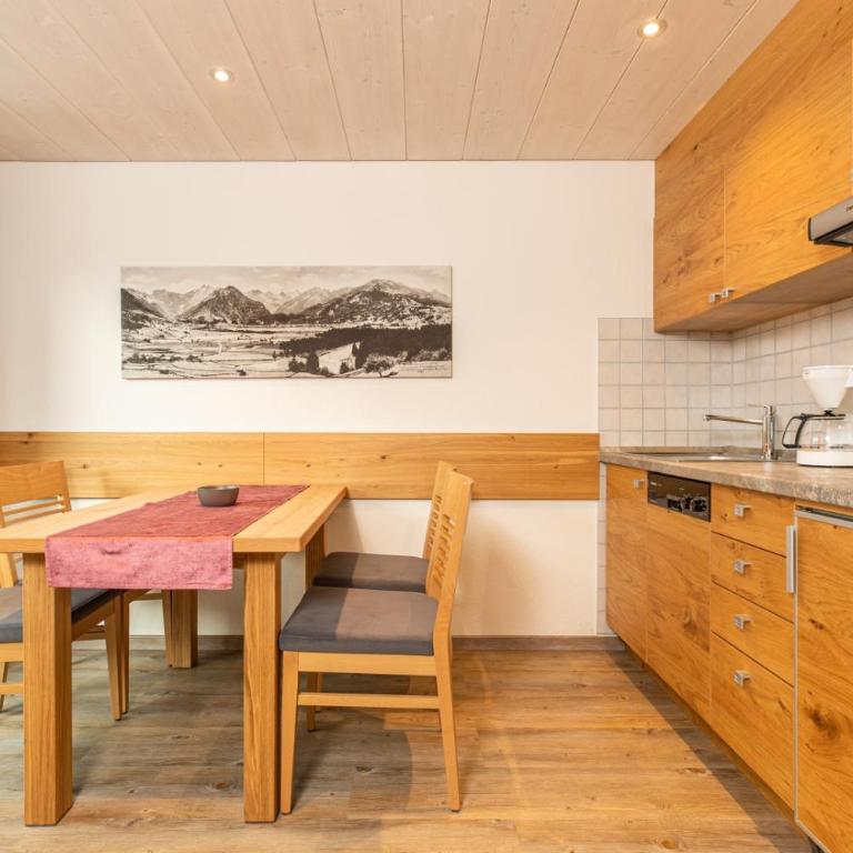 Haus Lupfer - Apartment mit Terrasse und Bergblick - 2