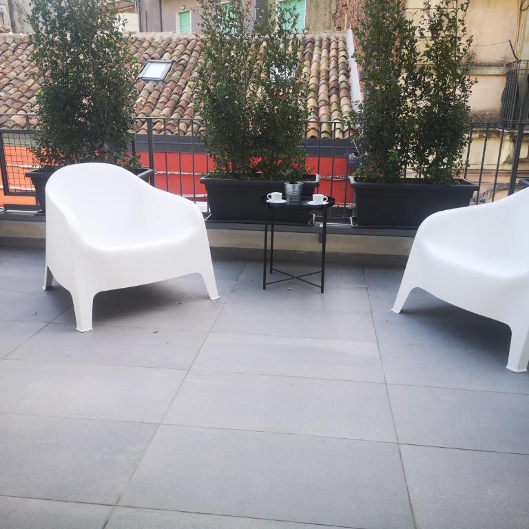 ARMISI B&B - Double Room with Terrace - 23