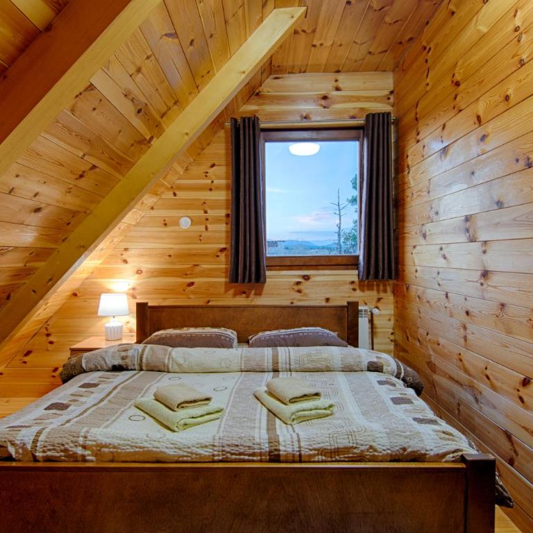 Original Wooden Lodge SG - Kuća sa 3 Spavaće Sobe - 9