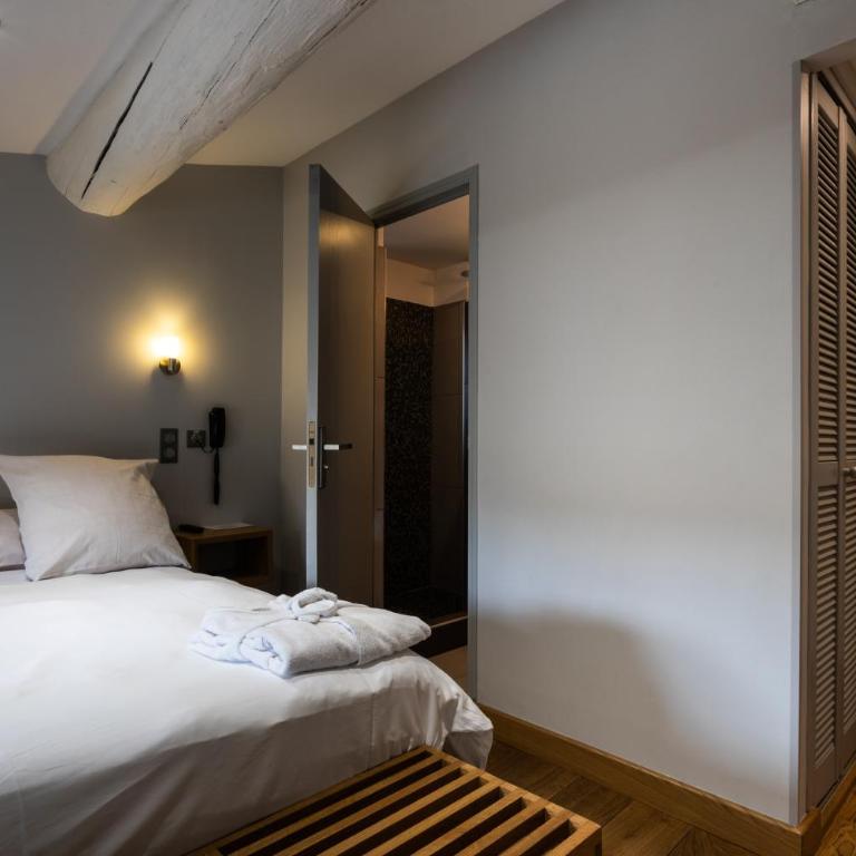 Boutique Hôtel Entraigues - Chambre Double Confort - 10