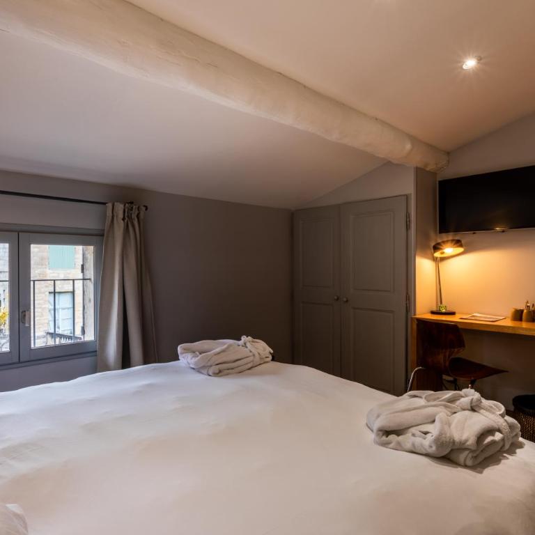 Boutique Hôtel Entraigues - Chambre Double Confort - 11