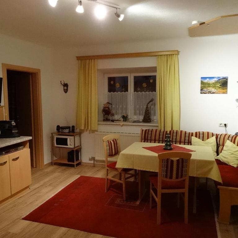 Landhaus Rathgeb - Apartment - Erdgeschoss - 1