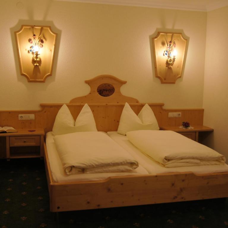 Gästehaus Alpina - Apartment mit 2 Schlafzimmern mit Balkon und Terrasse - 3