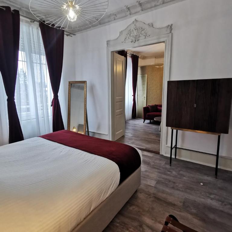 Colmar Suites - Chez Axelle - Suite Deluxe Gold - 1