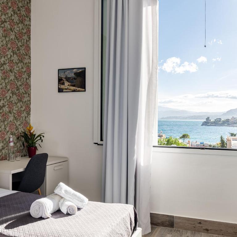 Villa Edera Rental Room - Doppel-/Zweibettzimmer mit Meerblick - 4