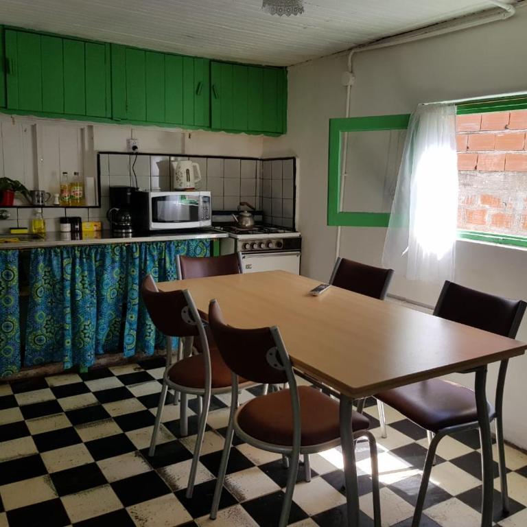 La Casita de Monte - Two-Bedroom House - 72