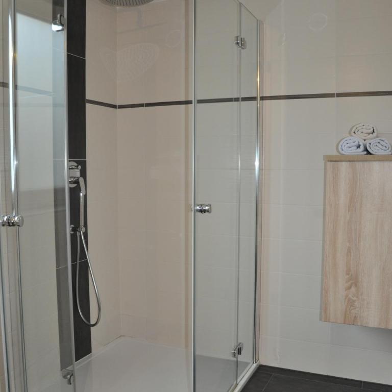 Gästehaus Holaus - Apartment mit 2 Schlafzimmern - 9