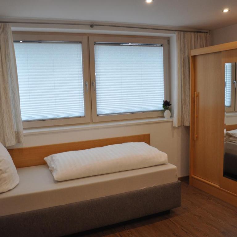 Gästehaus Holaus - Apartment mit 2 Schlafzimmern - 4