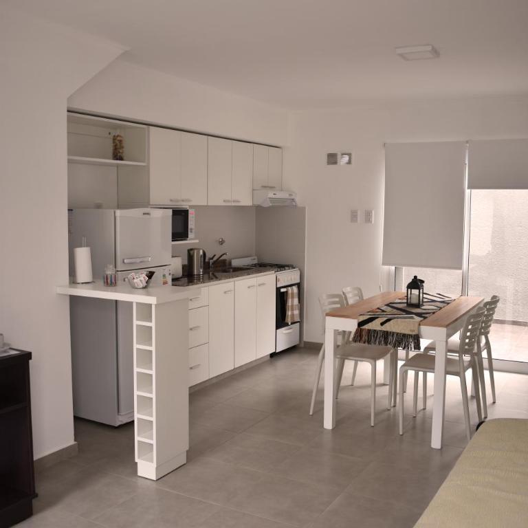 Complejo Las Rosas - Apartamento Deluxe - 2
