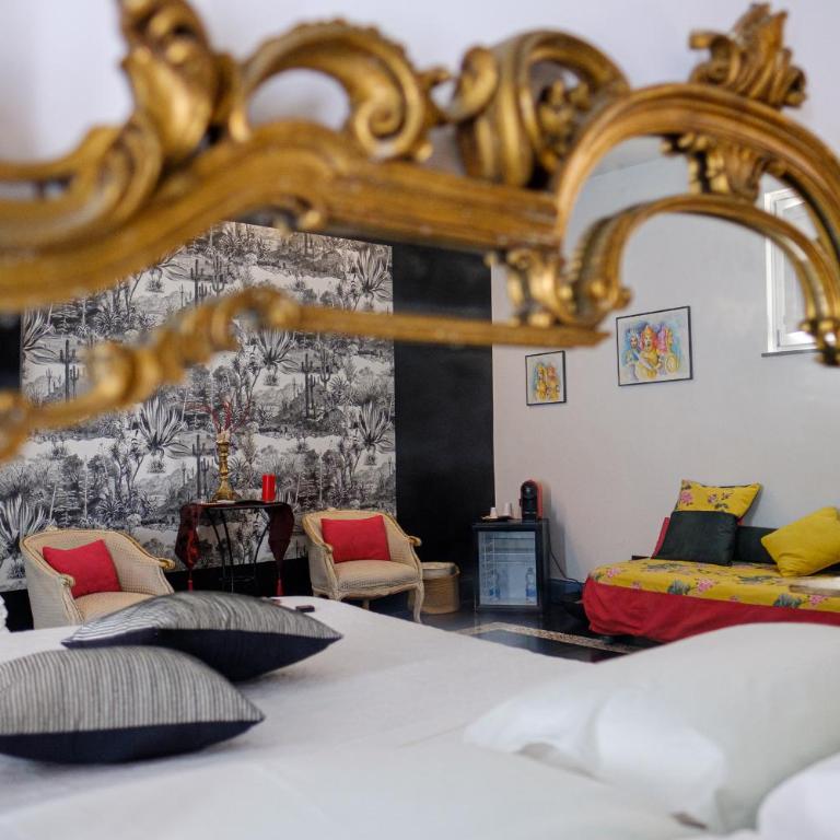 SEKELES Suites - Triple Room with Terrace - 3