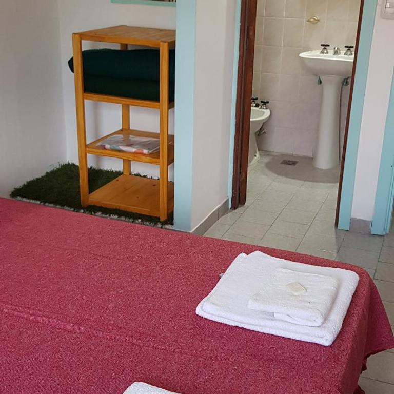Hostería Barca - Quadruple Room with Private Bathroom - 6