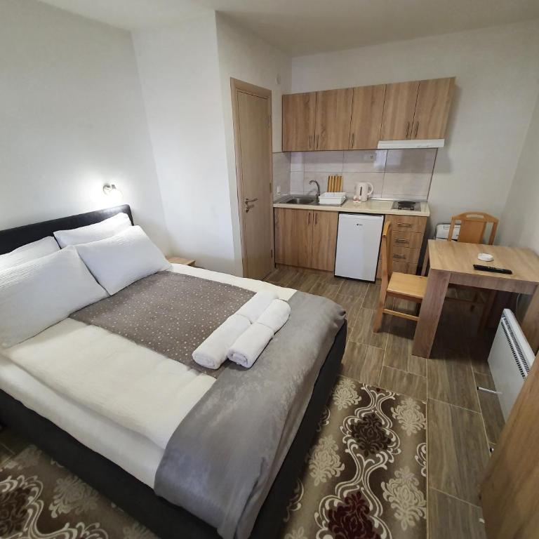 S&M Apartmani - Standard Studio - 4
