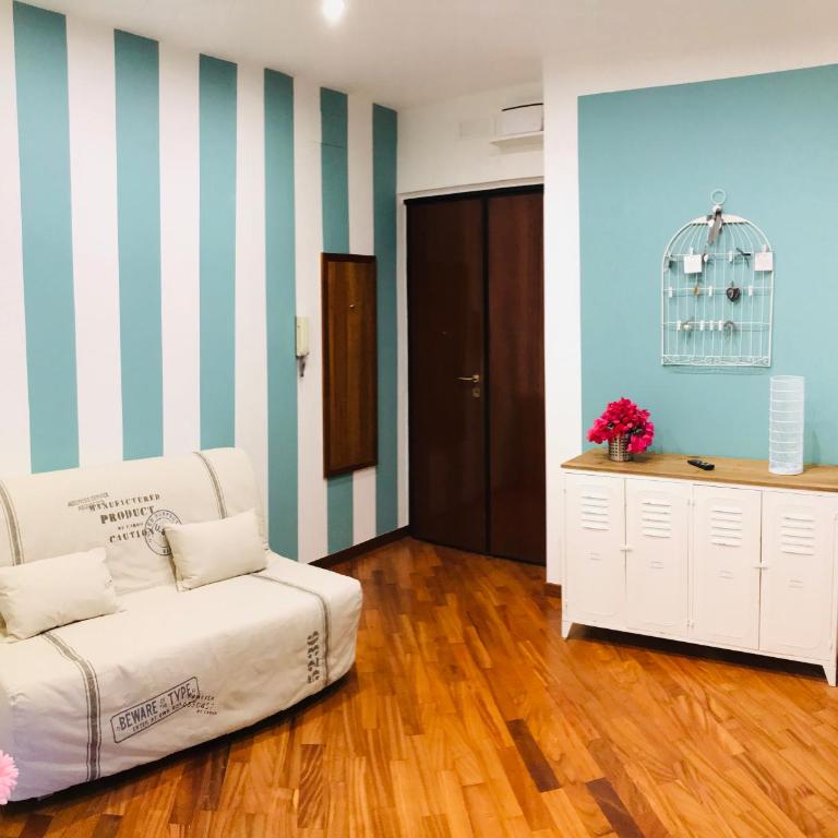 GuestHost - Salerno Historic Center Lovely Flat - Appartamento con 2 Camere da Letto - 3