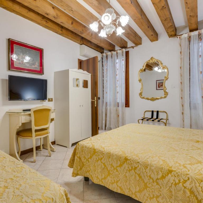 Hotel Bernardi Semenzato - Camera Tripla con Bagno - 5