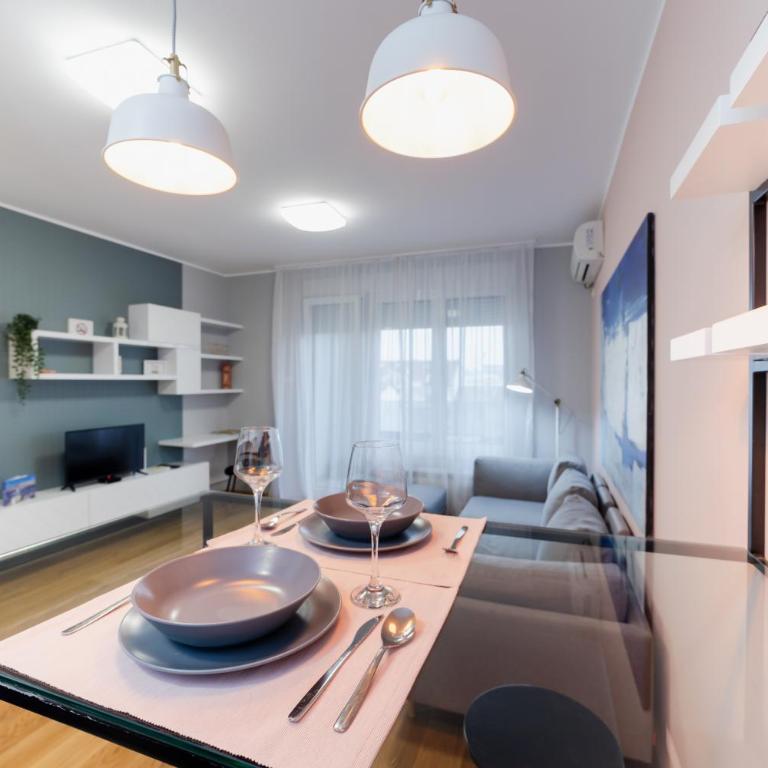 Modern Living in city centre - PRIVATE PARKING - Apartman - 10
