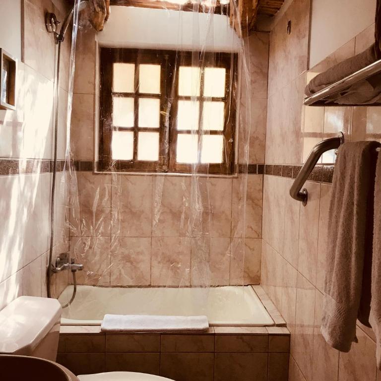 Hotel La Aldea - Habitación Familiar con baño privado (6 adultos) - 3