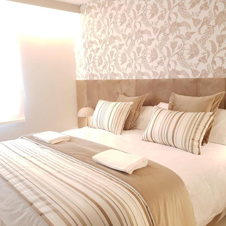 FABULOUS APARTMENT IN FRONT OF SEA & MARINA WITH INCREDIBLE VIEWS - Apartamento de 2 dormitorios - 20