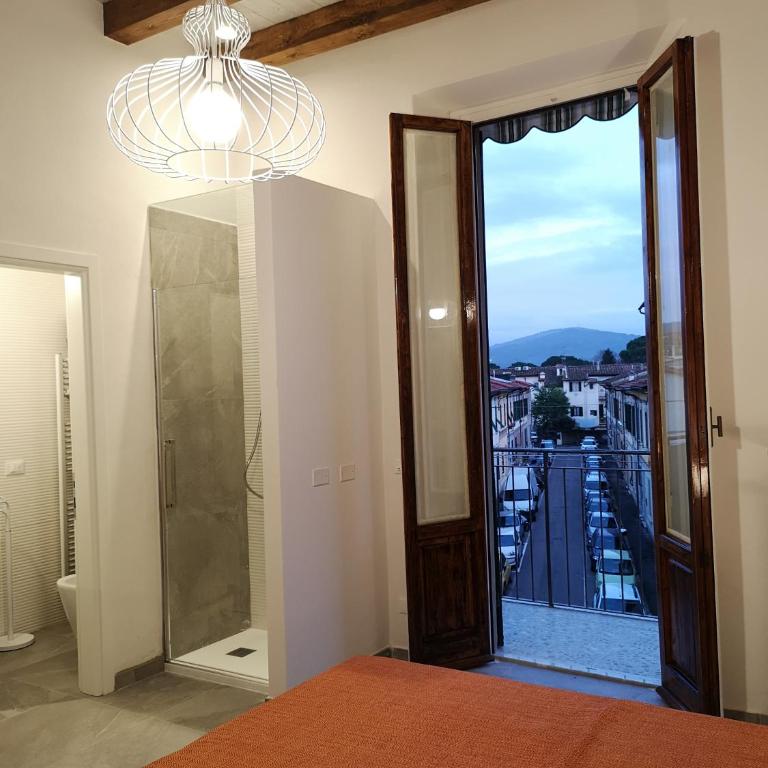 Affittacamere Ramazzini - Camera King con Balcone - 1
