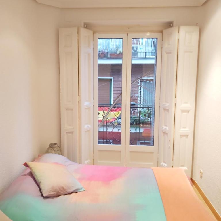 Mrs Goodlife Madrid - King Room - 8