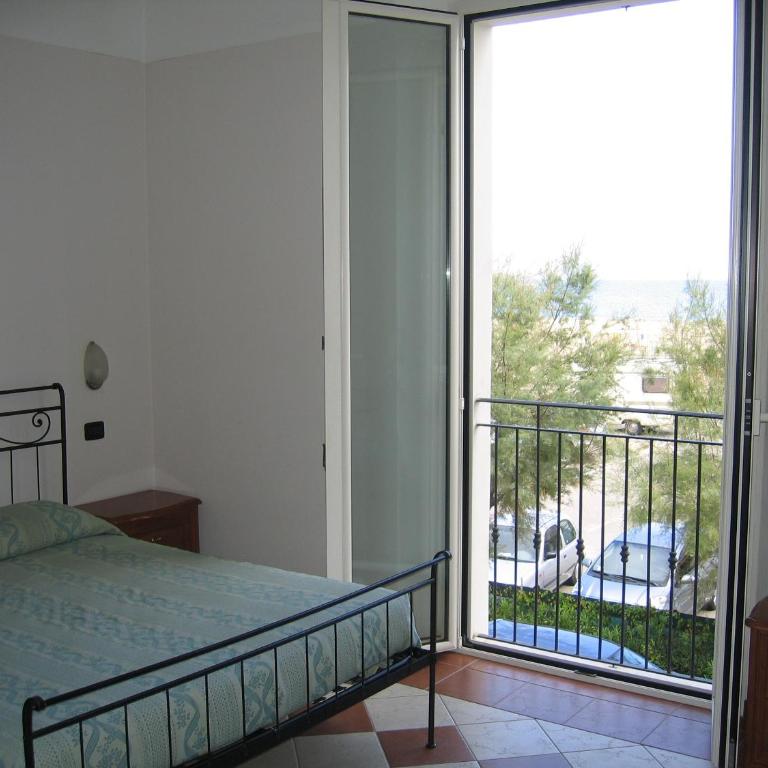 Residenza sul Mare Villa Margherita - Il Lupo Affitta - Appartamento con 1 Camera da Letto - 32