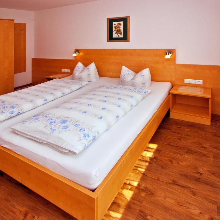 Ferienwohnungen Appartements Patscheider - Apartment mit 1 Schlafzimmer und Balkon - 1
