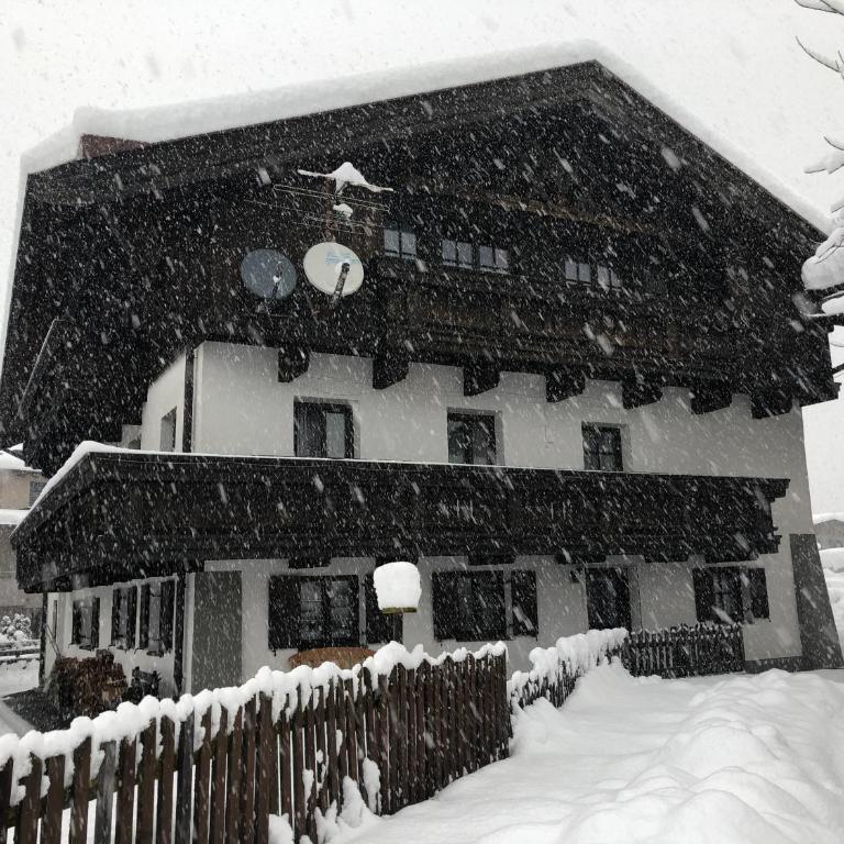 Aparts33 - Apartment mit Balkon - 2