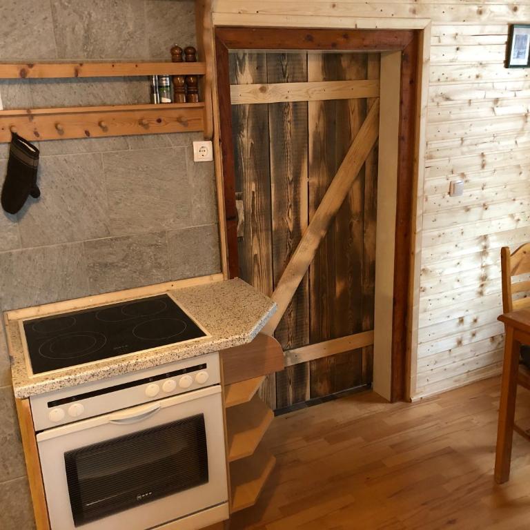 Einser Hütte GesbR - Selbstversorgerhaus für 7 Personen - Haus mit 3 Schlafzimmern - 14