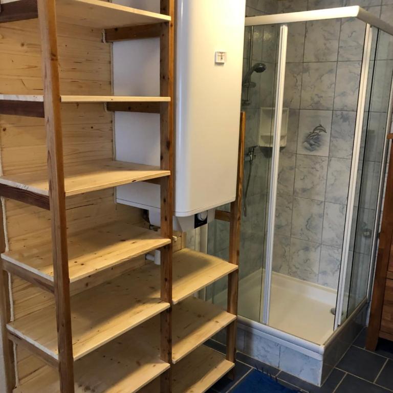 Einser Hütte GesbR - Selbstversorgerhaus für 7 Personen - Haus mit 3 Schlafzimmern - 13