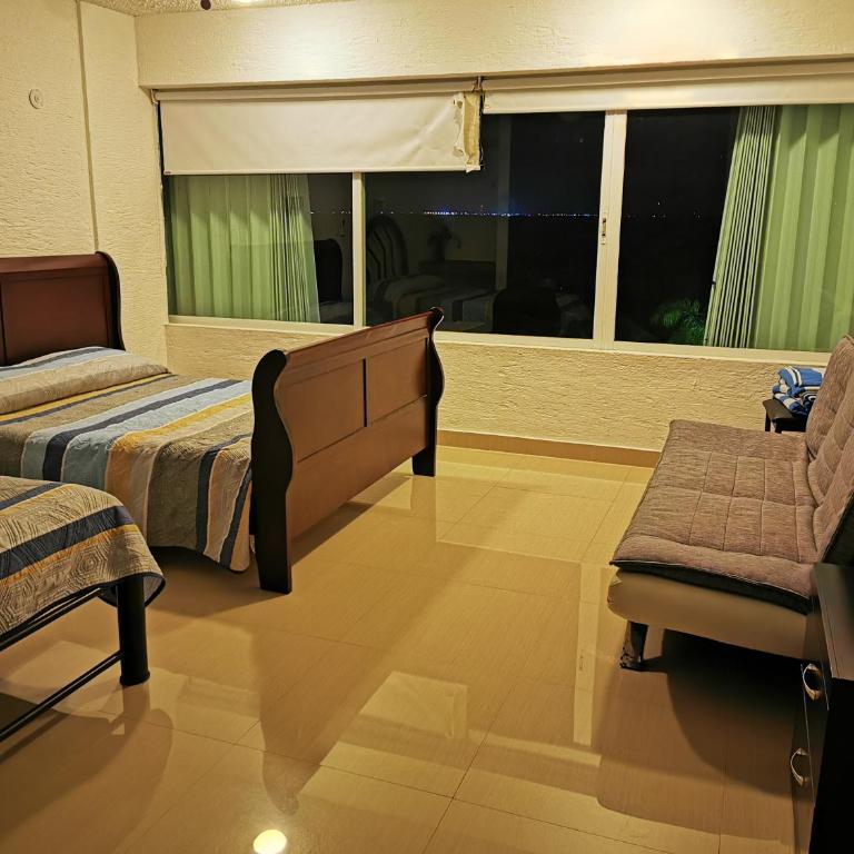 Suites Brisas Cancun - Apartamento con vistas al lago - 16