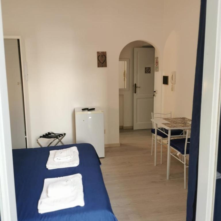 Lo Nardo Accommodation - Economy Studio - 8