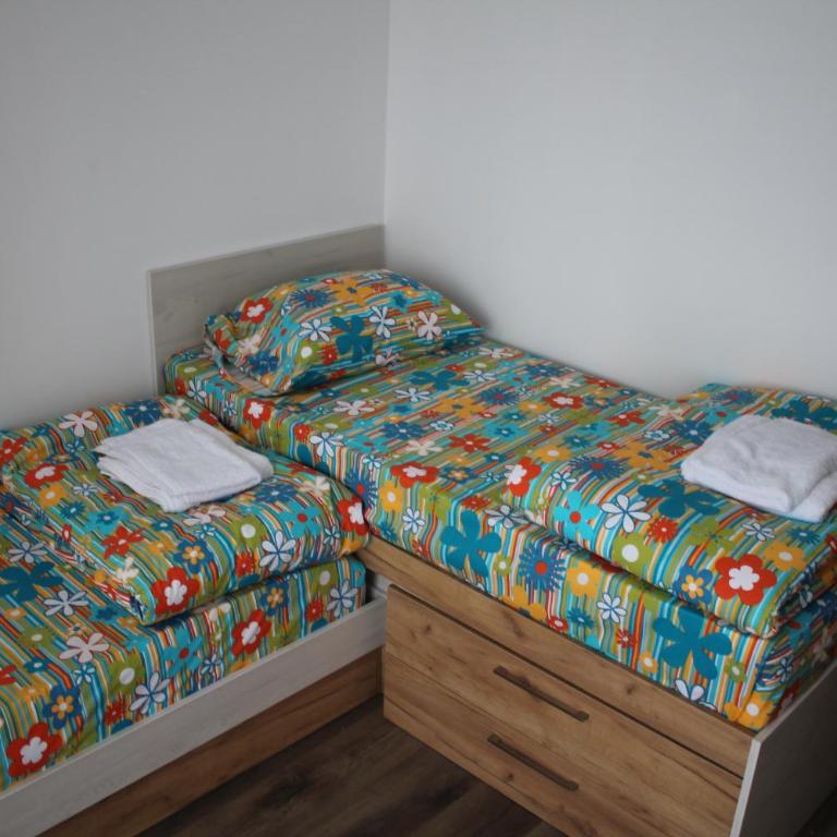 Sunčani breg - Two-Bedroom Apartment - 10