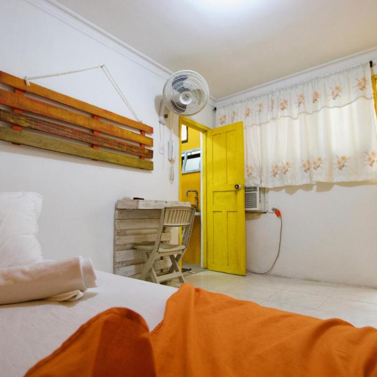 QuillaHost Guesthouse - Habitación Individual Económica - 2