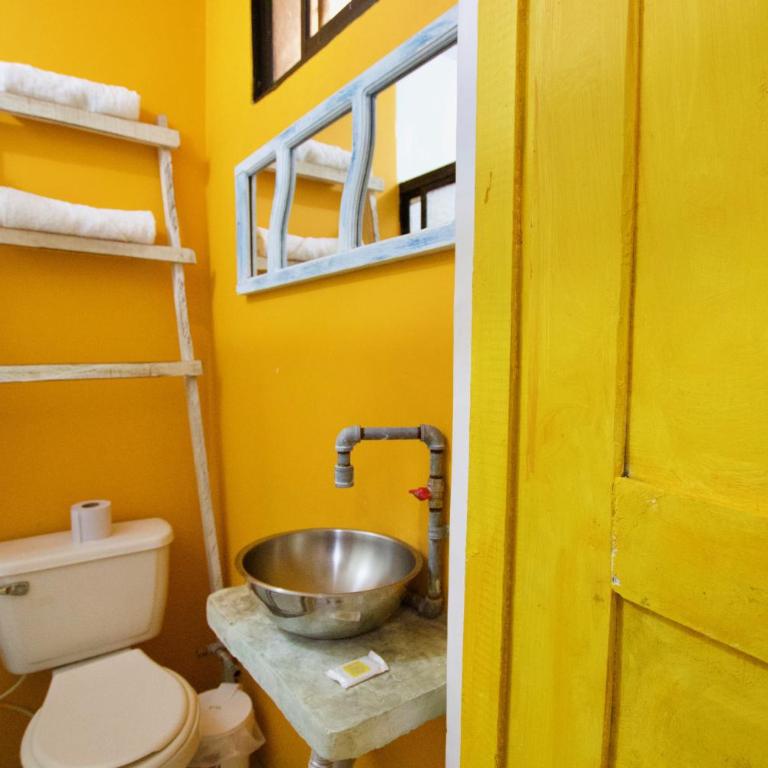 QuillaHost Guesthouse - Habitación Individual Económica - 7