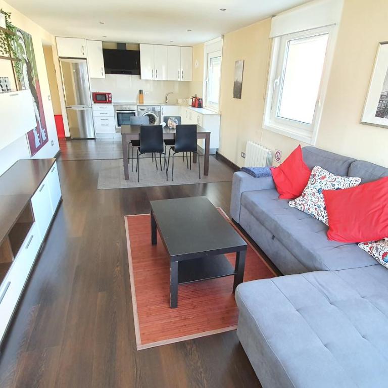 A 50 metros del Paseo Marítimo - Apartamento - 26