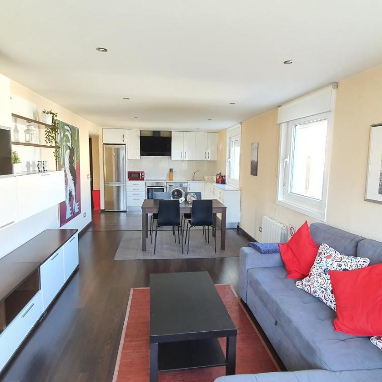 A 50 metros del Paseo Marítimo - Apartamento - 32
