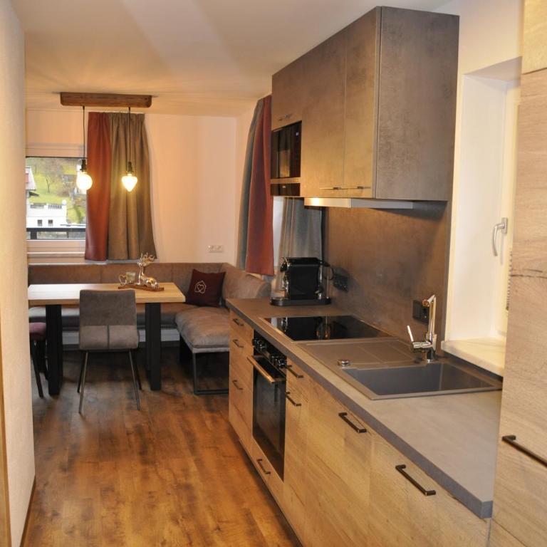 Herzis Appartements - Apartment mit 1 Schlafzimmer - 4