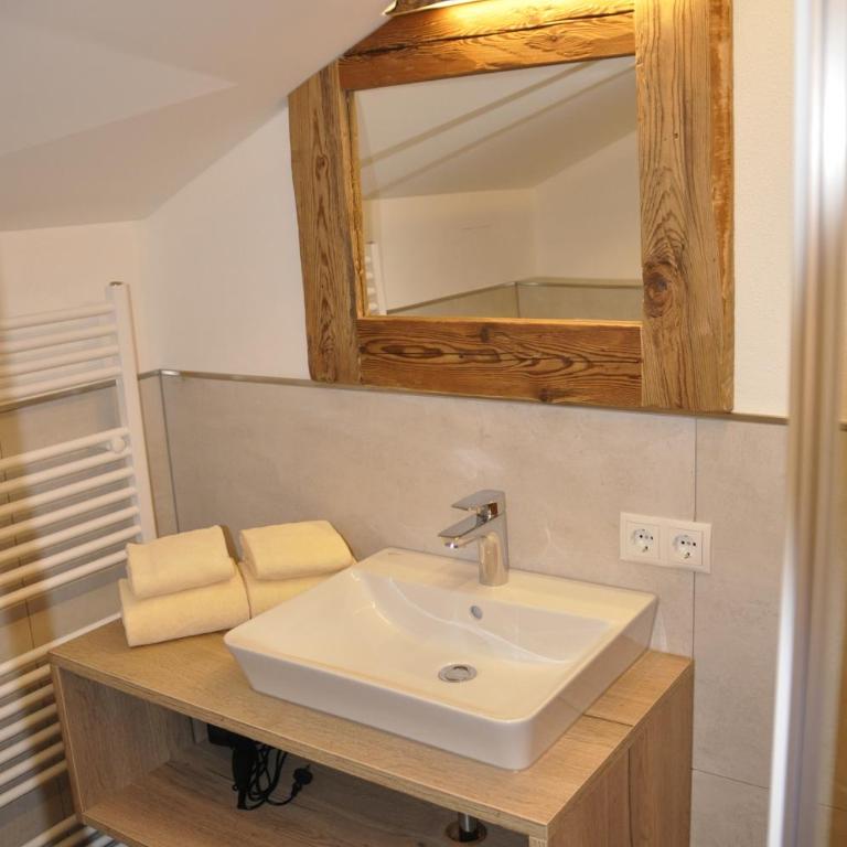 Herzis Appartements - Apartment mit 3 Schlafzimmern - 6